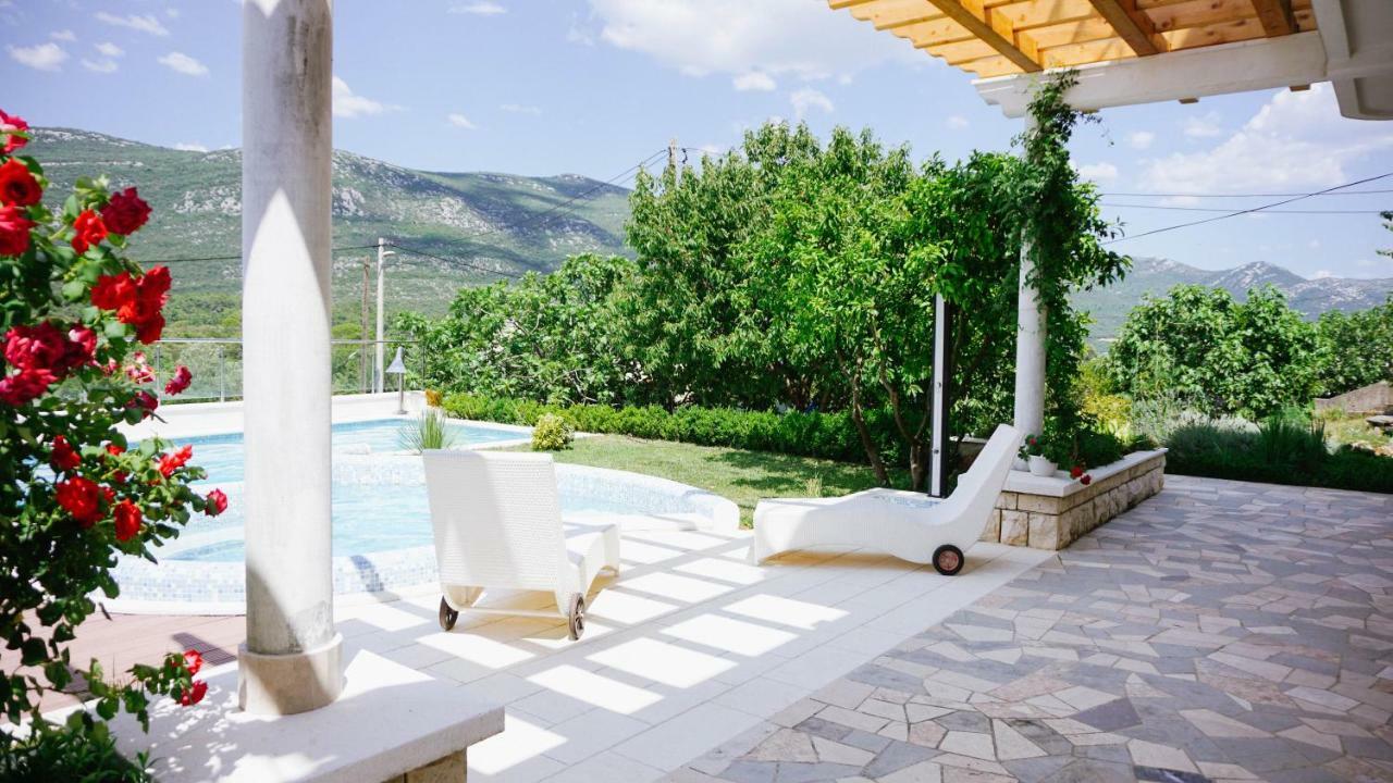 Villa Siga Мали Стон Екстериор снимка